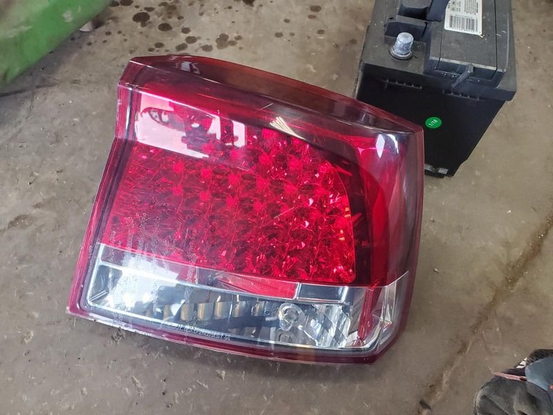 2007 Dodge Charger RH Tail Light for Sale – Right Passenger Side | $500